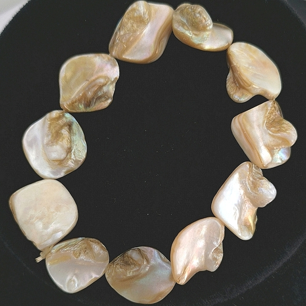 Natural Coloured Shell Bracelet On Stretch
